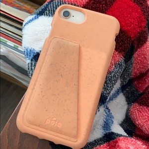 Pela case iPhone 8